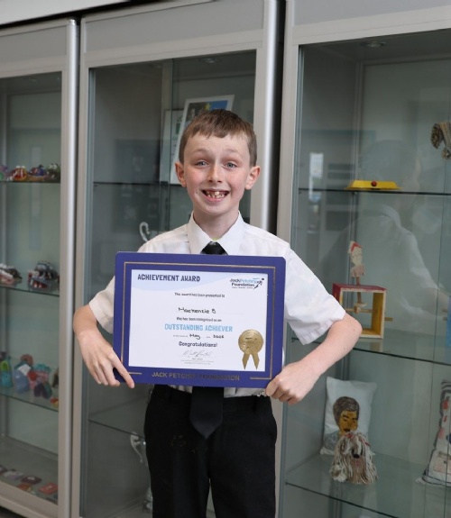 Mackenzie Receives Jack Petchey Award
